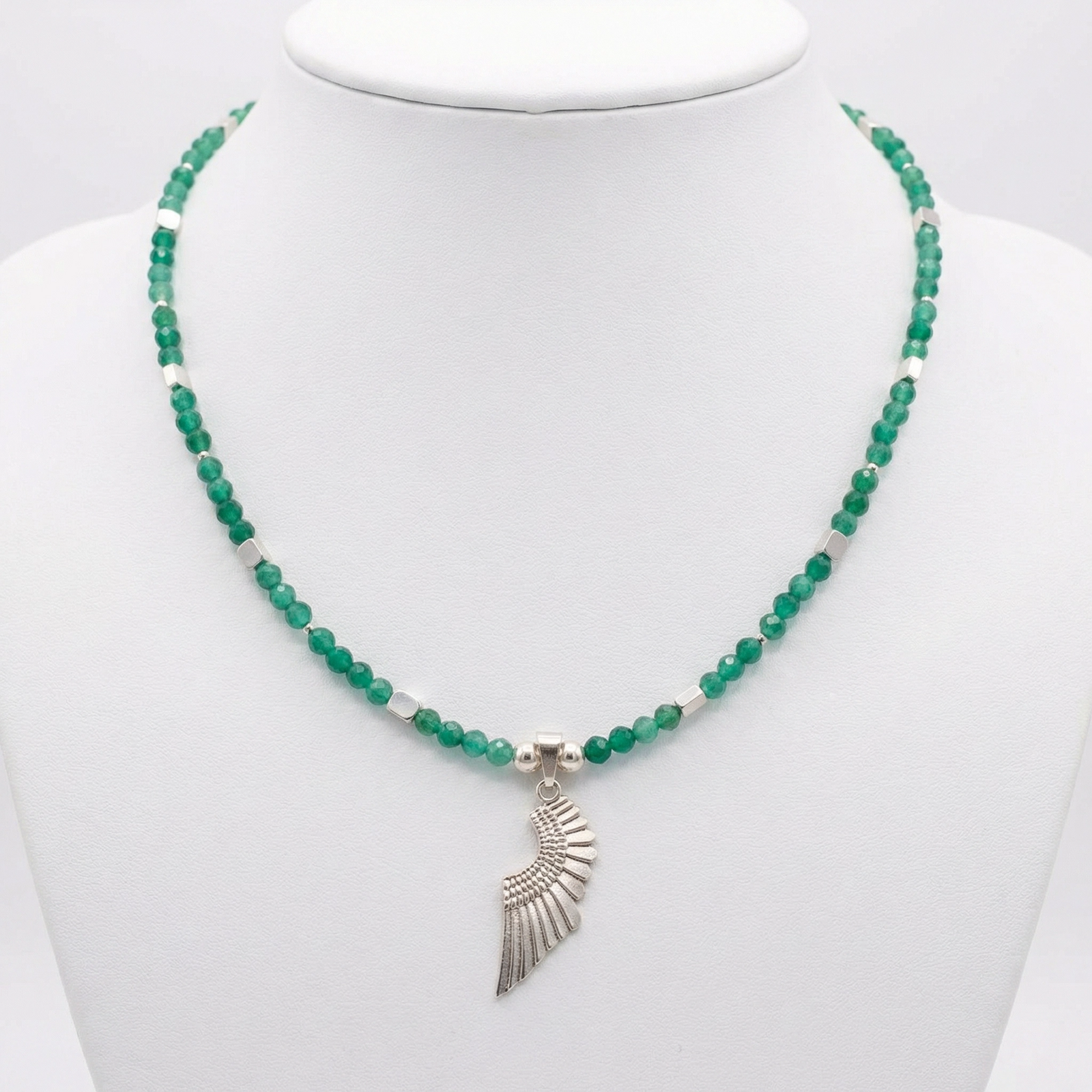 Collar de aventurinas