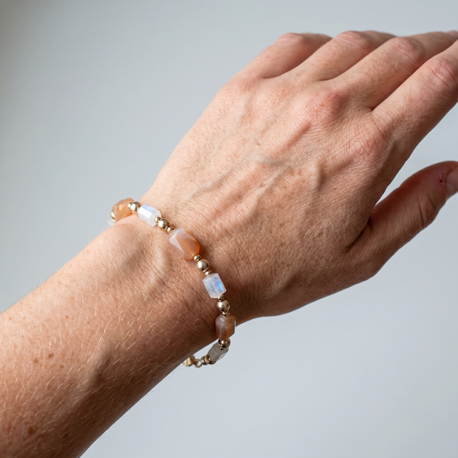 Pulsera piedra luna