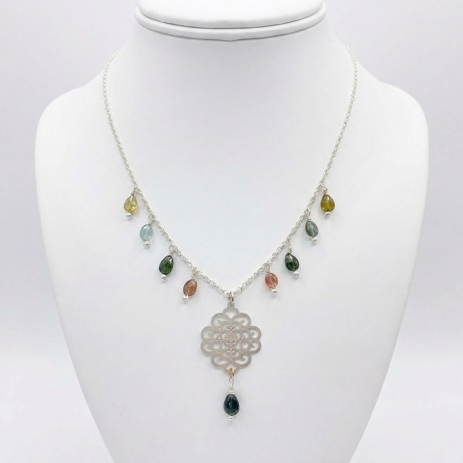 Collar de turmalinas multicolor
