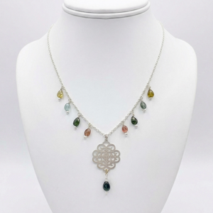 Collar de turmalinas multicolor